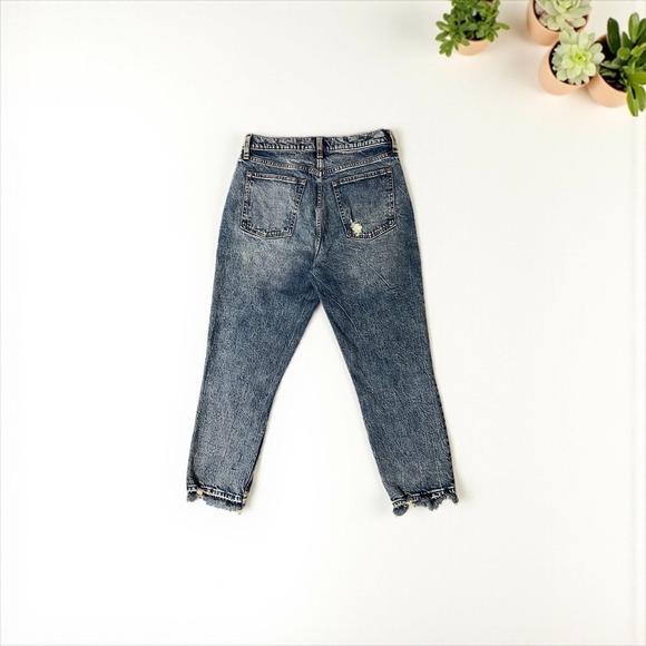Abercrombie‎ & Fitch Mom Jeans High Rise Distressed Denim Size 30 - Picture 2 of 6